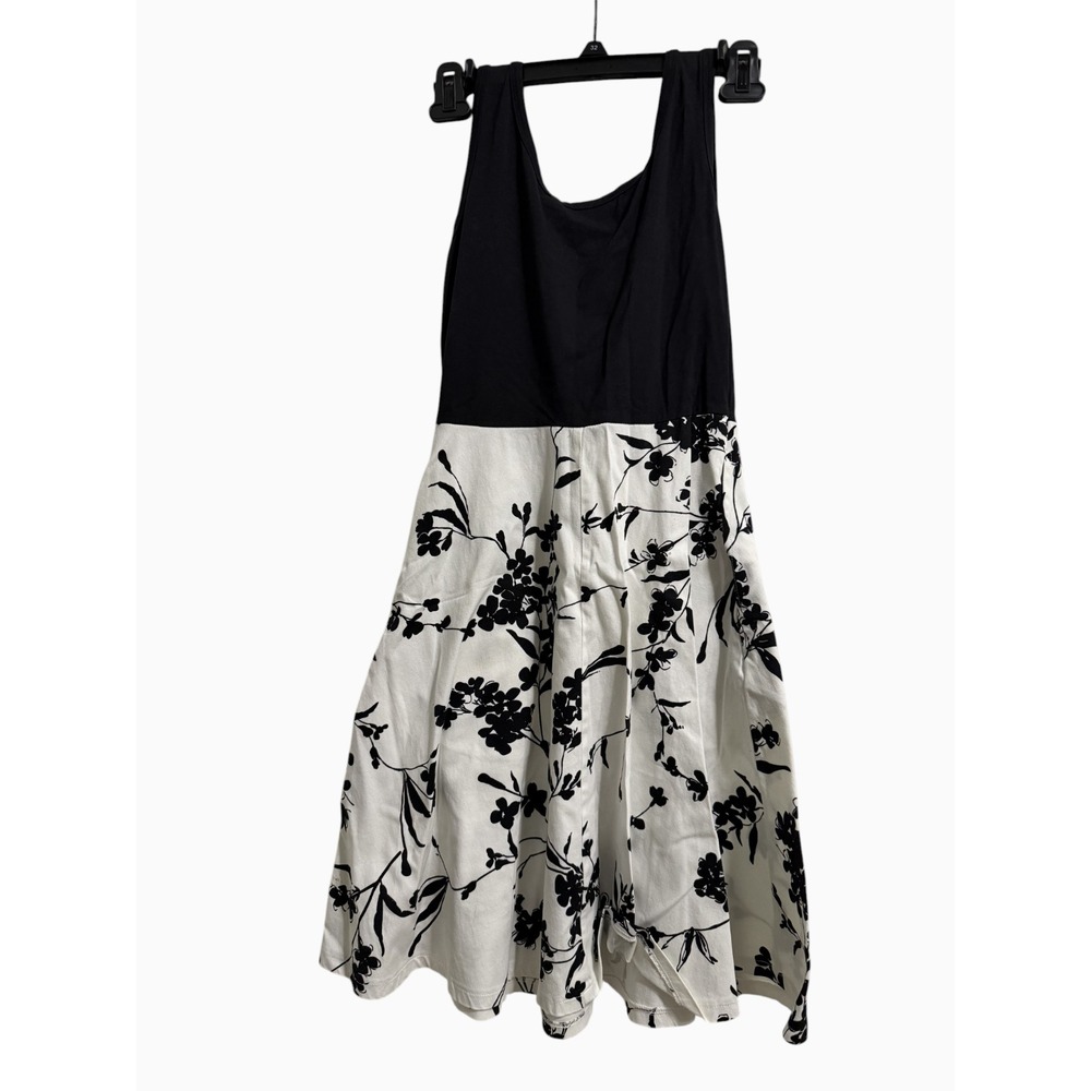 KIRA Womens Floral Fit Flare Dress Small Black White Sleeveless Sweater Set